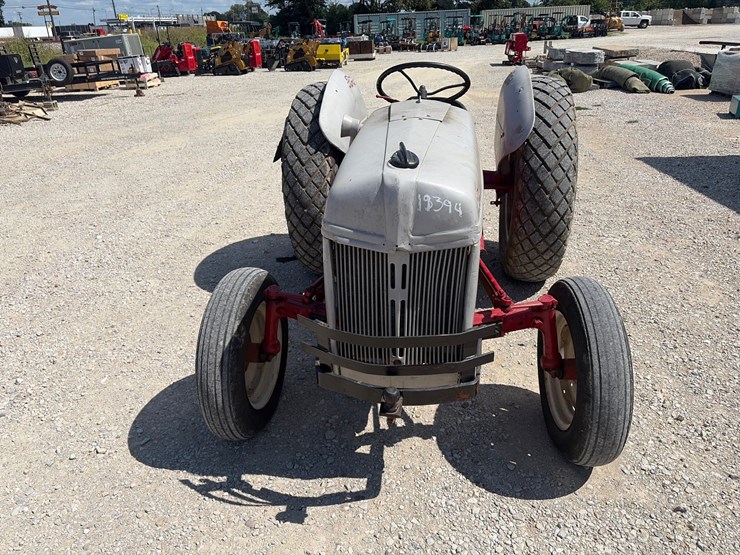 ford-8n-image-2
