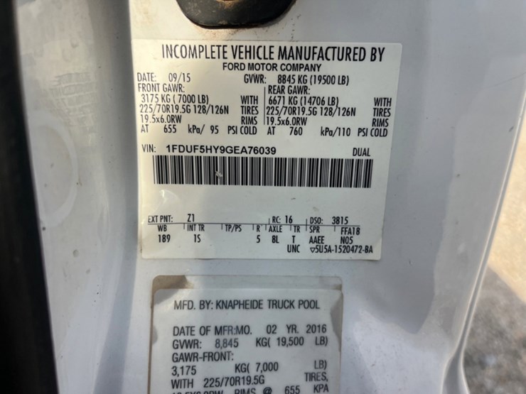 2016-ford-f550-image-24