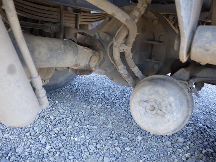 2006-kenworth-t300-image-14