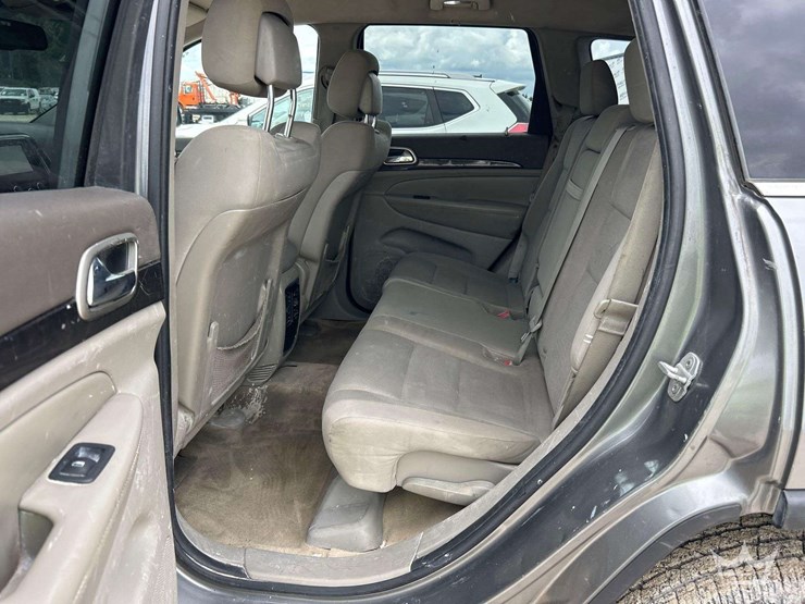 2012-jeep-grand-cherokee-image-20