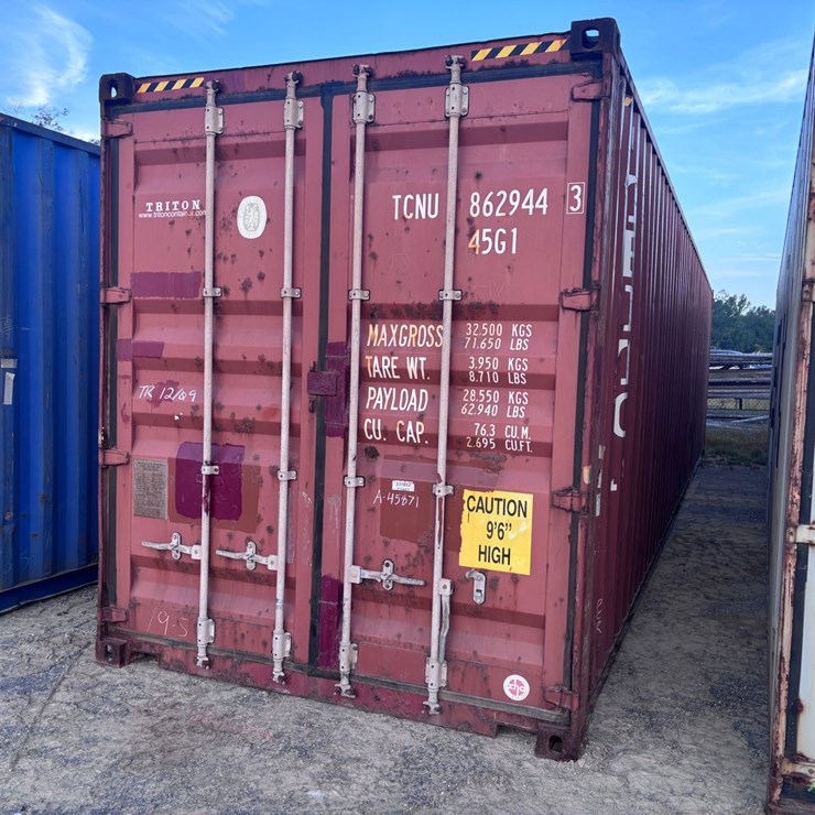 #1240 • 40FT SHIPPING CONTAINER