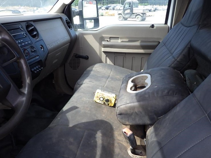 2008-ford-f550-image-29