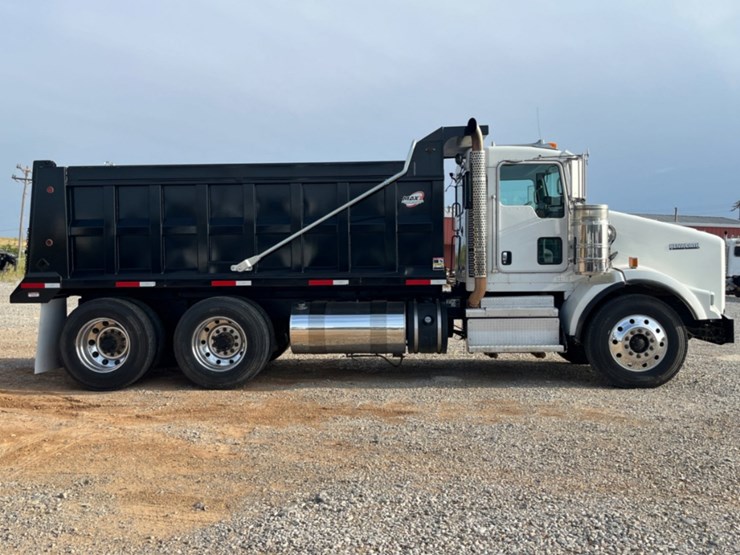 2020-kenworth-t800-image-4