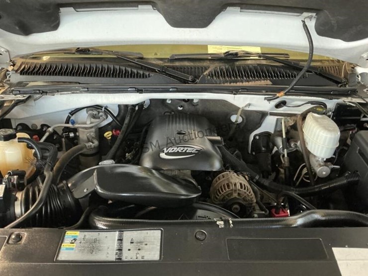 2006-chevrolet-silverado-2500hd-image-10