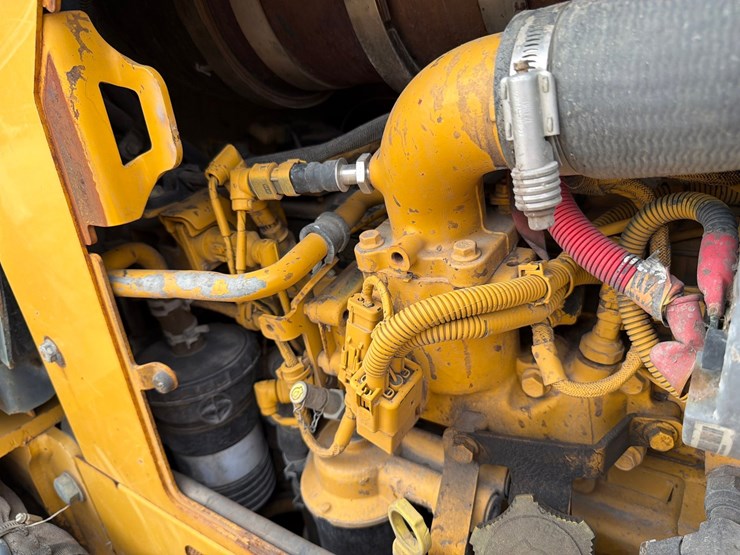 deere-650k-lgp-image-55