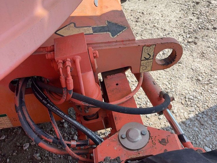 2000-jlg-600a-image-8