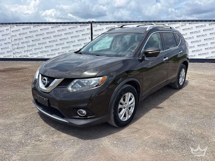 2015-nissan-rogue-image-1
