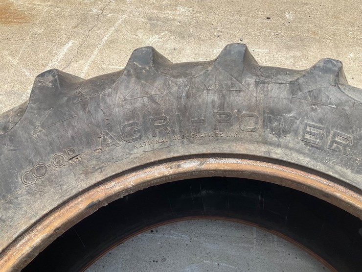 #5559-•-(2)-co-op-18.4-34-agricultural-tractor-tires-image-10