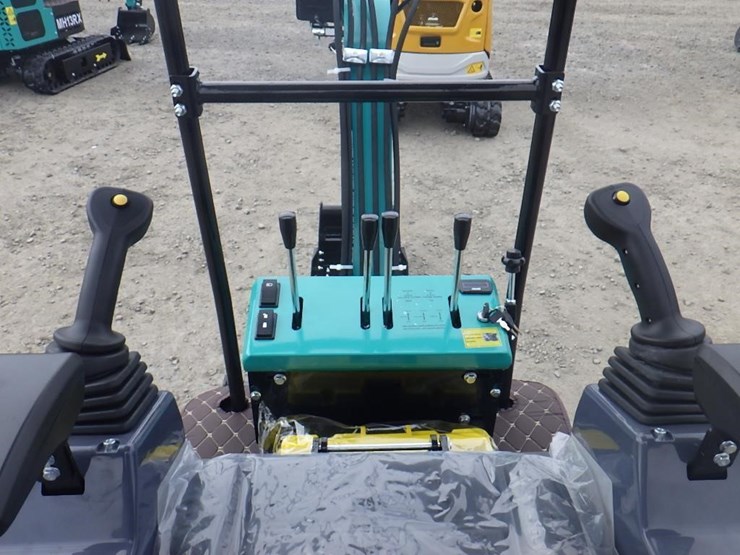 2026-cfg-kt13r-hydraulic-excavator-image-21