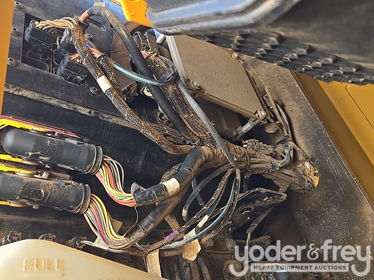 caterpillar-336-image-33