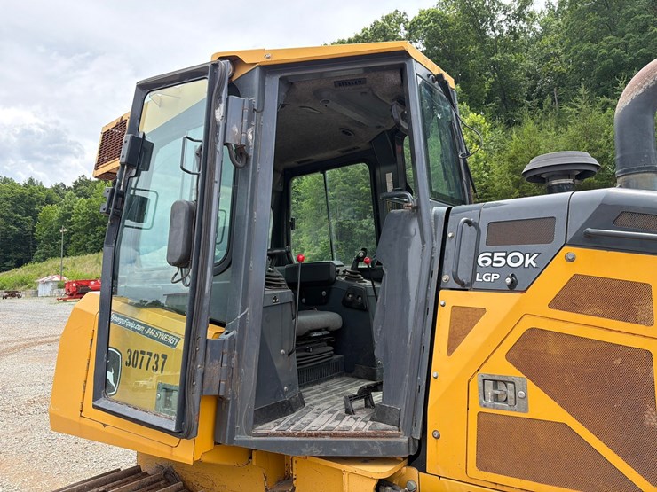 deere-650k-lgp-image-38
