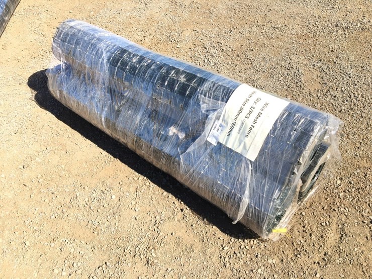 (3)-unused-100ft-wire-mesh-fencing-rolls.-image-2