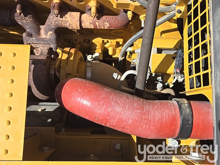 caterpillar-336-image-61