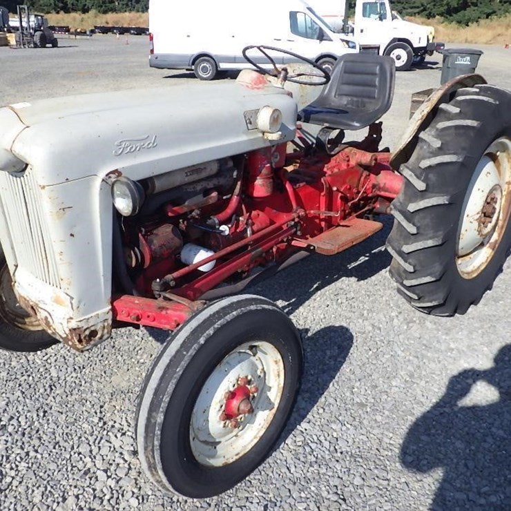 FORD TRACTOR