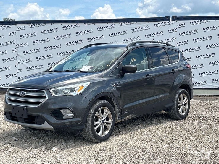 2018-ford-escape-image-1