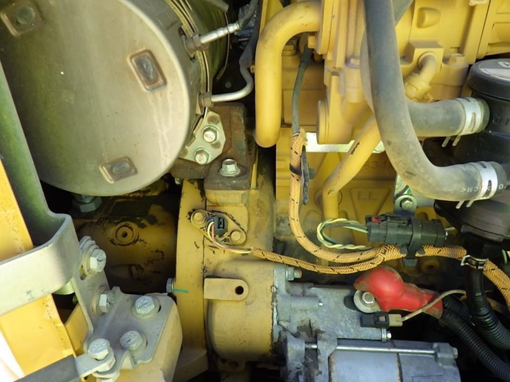 2017-caterpillar-304e2-cr-image-35