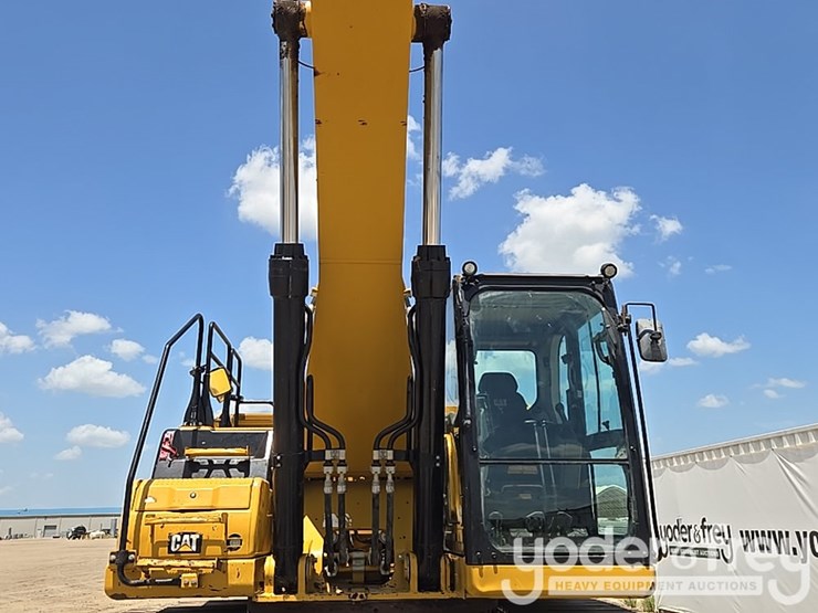 caterpillar-336-image-25