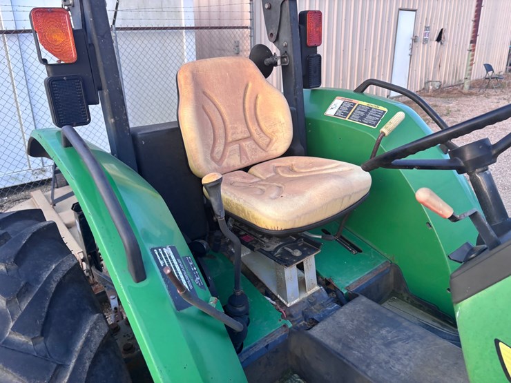 john-deere-5220-image-7