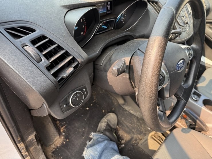2016-ford-escape-image-25
