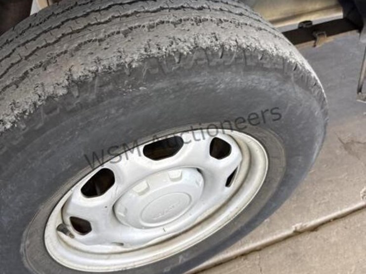 2011-ford-f150-image-9