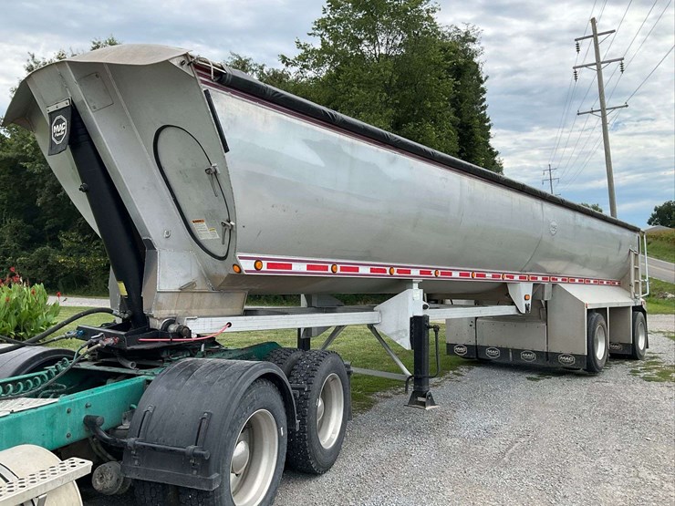 2012-mac-dump-trailer,-half-round,-spread-axle-w/-front-lift,-new-10-foot-3/8”-liner,-new-tarp-w/-poly-bows,-decent-tires-and-brakes,-clean-il-title-image-1
