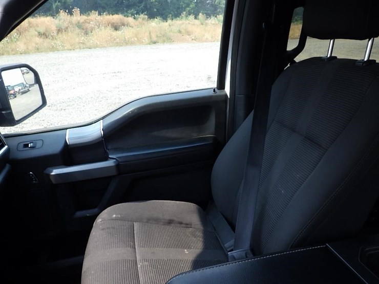2016-ford-f150-image-24