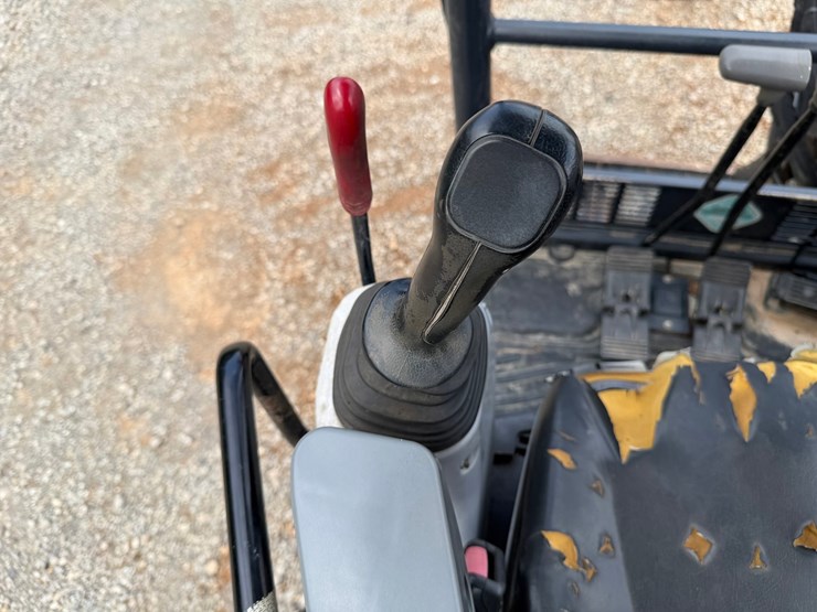 deere-35g-image-71