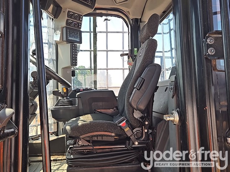 2019-caterpillar-950m-image-35