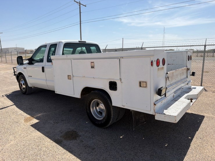 2001-ford-f350-image-7