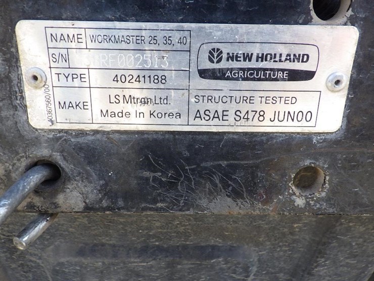 new-holland-25-image-37