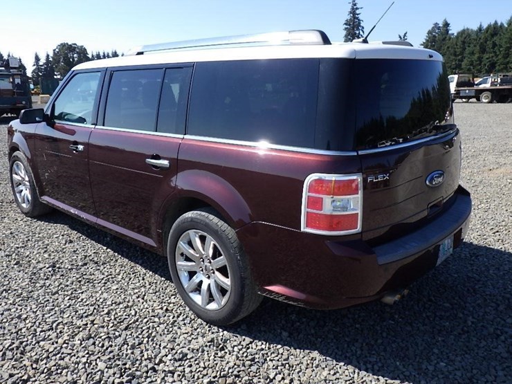 2009-ford-flex-image-7