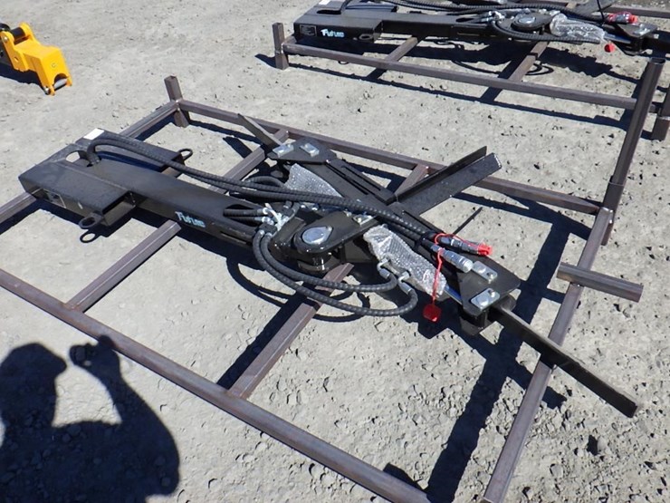 future-forklift-tire-lifter-75"-image-2