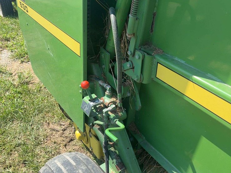 john-deere-530-image-14