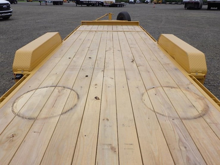 2026-delta-7'x20'-t/a-tilt-deck-trailer-image-9