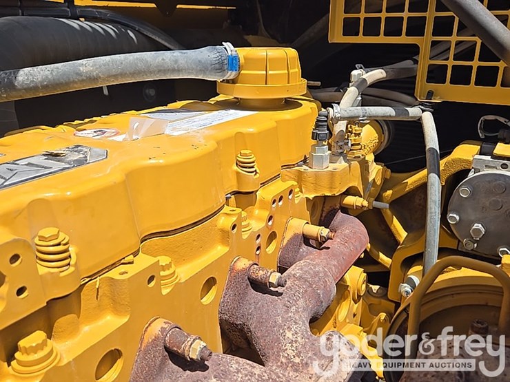 caterpillar-336-image-62