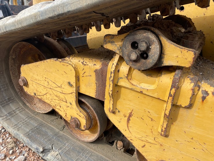 caterpillar-299d2-xhp-image-49