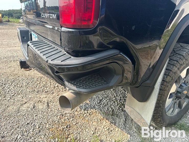 2022-chevrolet-silverado-2500-image-19