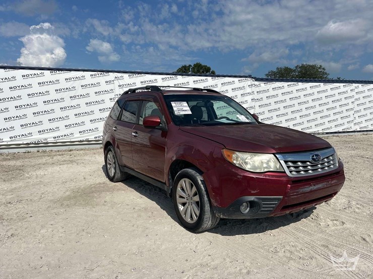 2012-subaru-forester-image-2