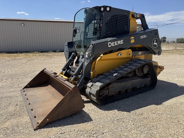 2021-deere-333g-image-1