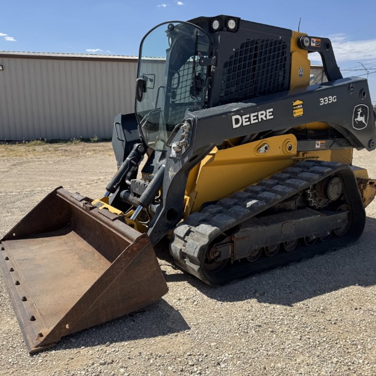 2021 DEERE 333G