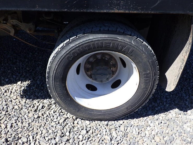 2019-ford-f550-image-12