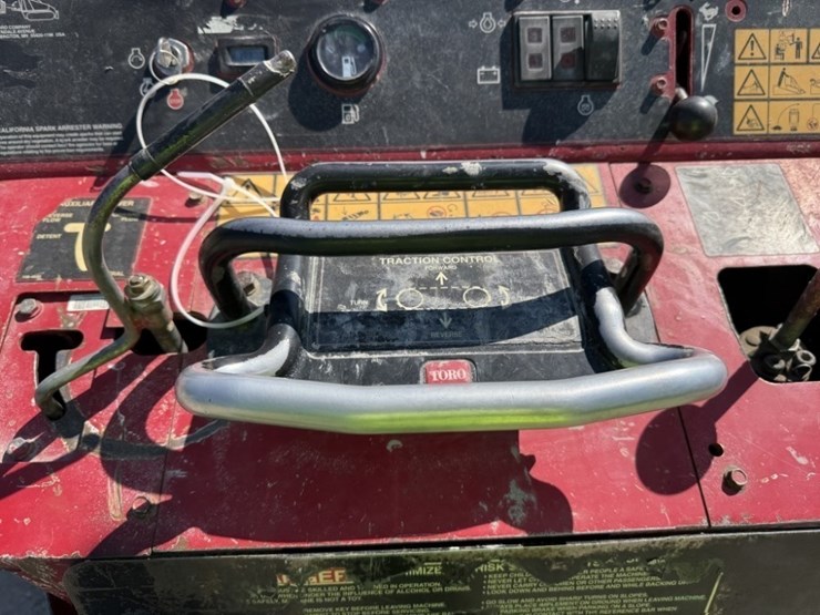 toro-dingo-tx420-image-15