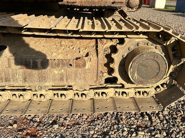 2017-komatsu-pc88mr-10-image-60