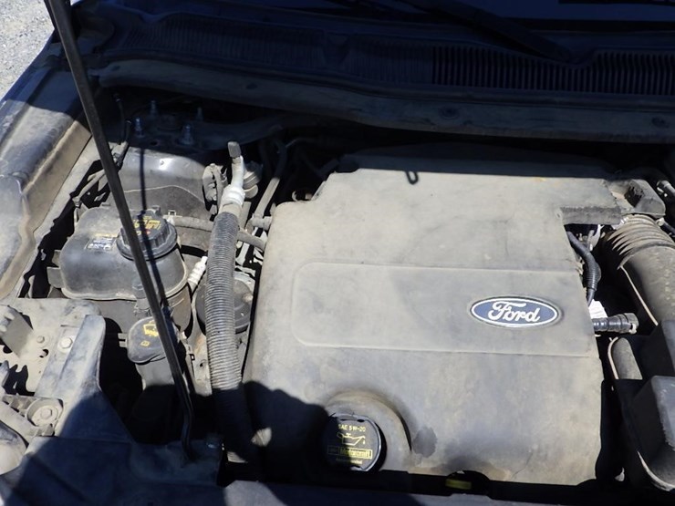 2013-ford-explorer-image-14