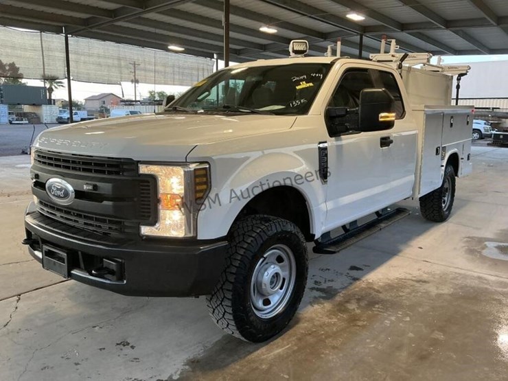 2019-ford-f350-image-4
