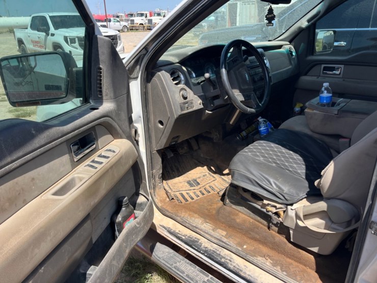 2010-ford-f150-xlt-image-12