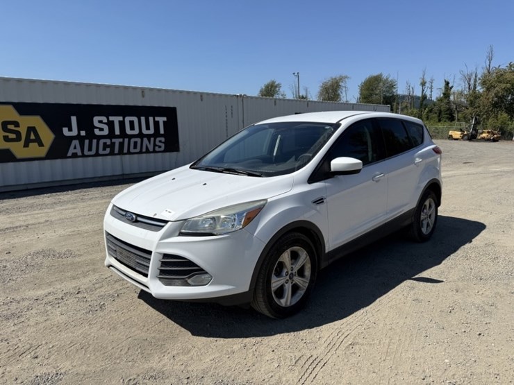 2016-ford-escape-image-1