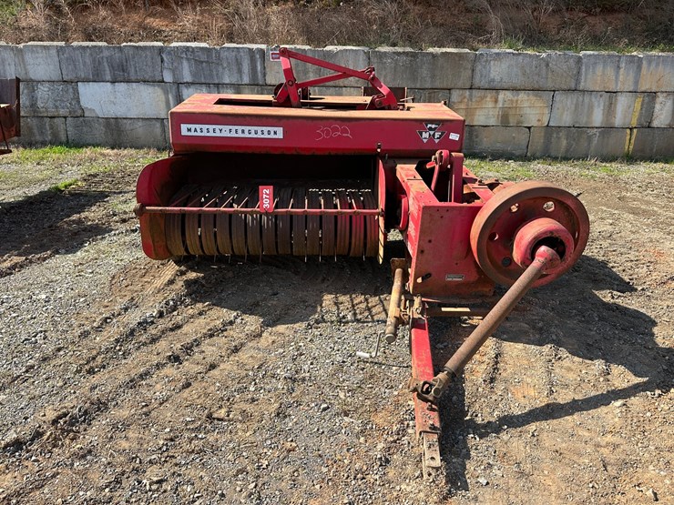 massey-ferguson-9-image-6