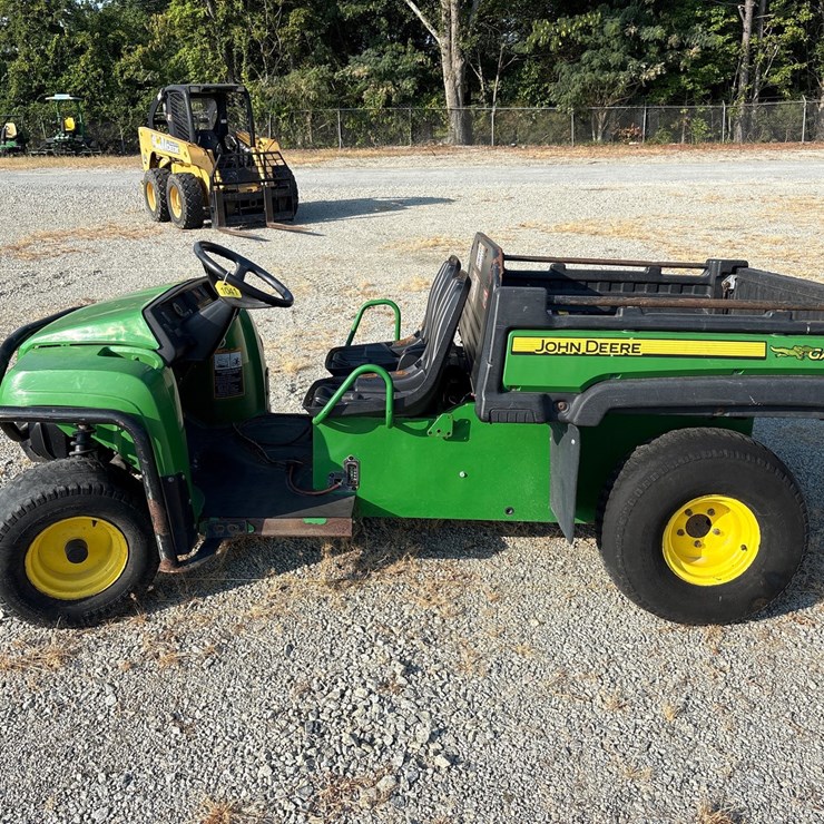 2015 JOHN DEERE GATOR
