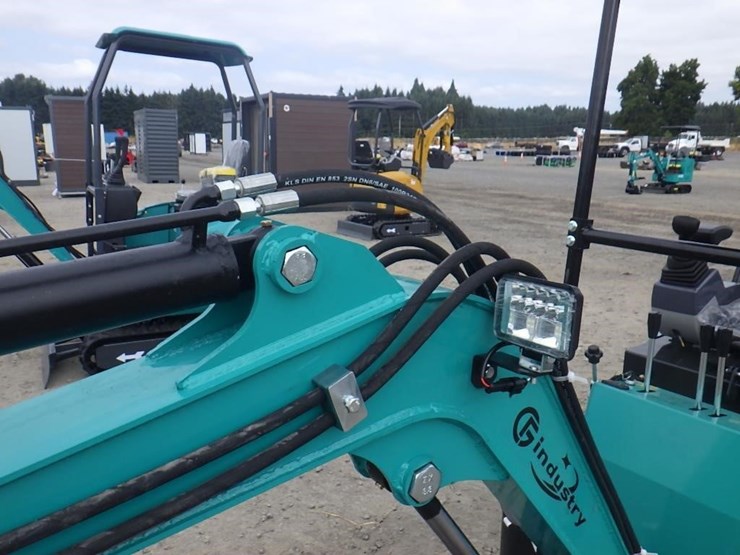 2026-cfg-kt13r-hydraulic-excavator-image-7